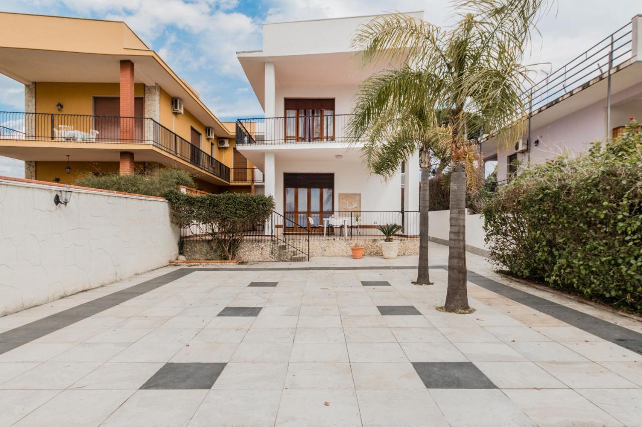 Terre Di Mare Near The Sandy Beach With Pool, Parking & Wifi Fontane Bianche Exteriér fotografie
