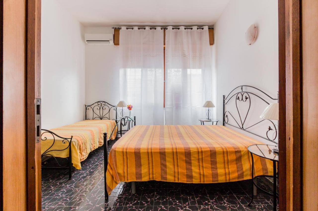 Terre Di Mare Near The Sandy Beach With Pool, Parking & Wifi Fontane Bianche Exteriér fotografie