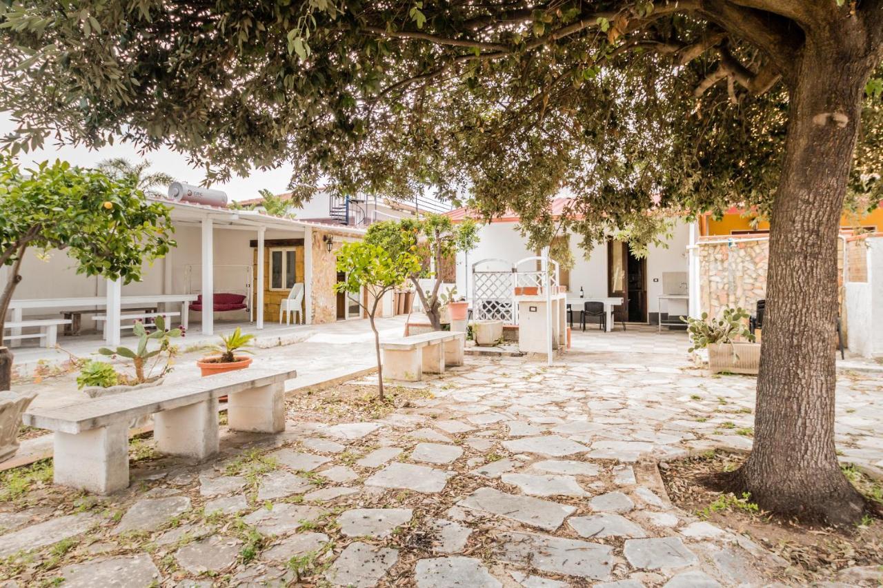 Terre Di Mare Near The Sandy Beach With Pool, Parking & Wifi Fontane Bianche Exteriér fotografie